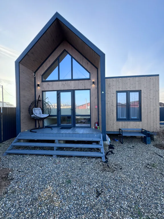 Коттедж Коттедж Barn House на берегу моря — Кучугуры