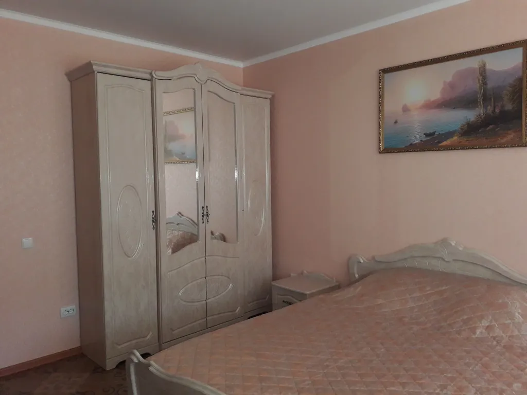 Квартира Комната — аренда посуточно в Партенит