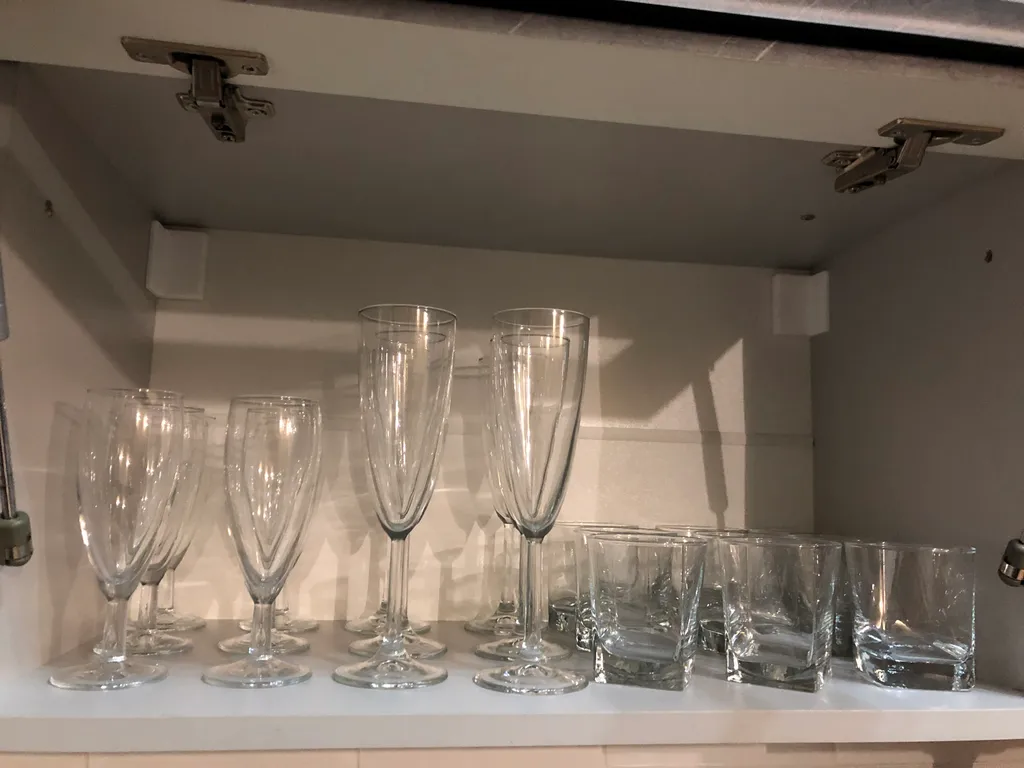 Коттедж Уютный дом с камином и сауной у озера — Ларионово