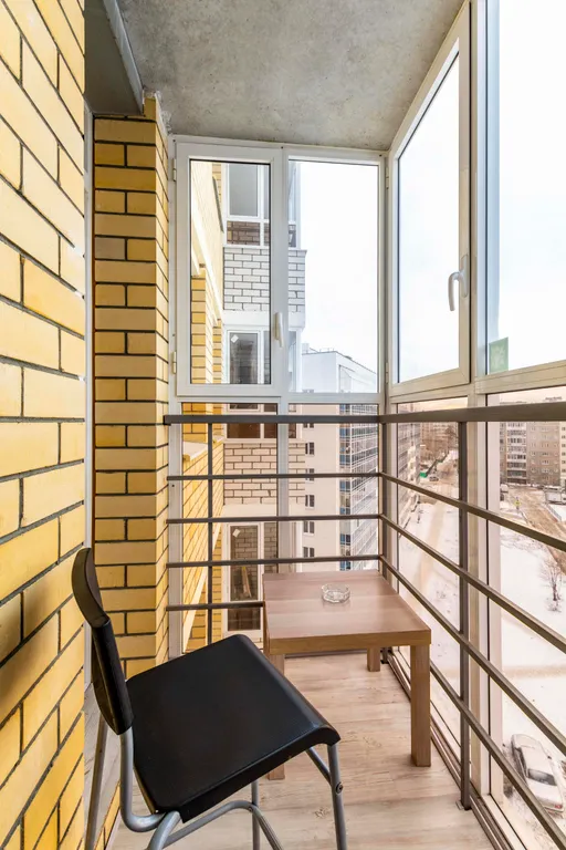 Квартира-студия с балконом для командированных и отдыха