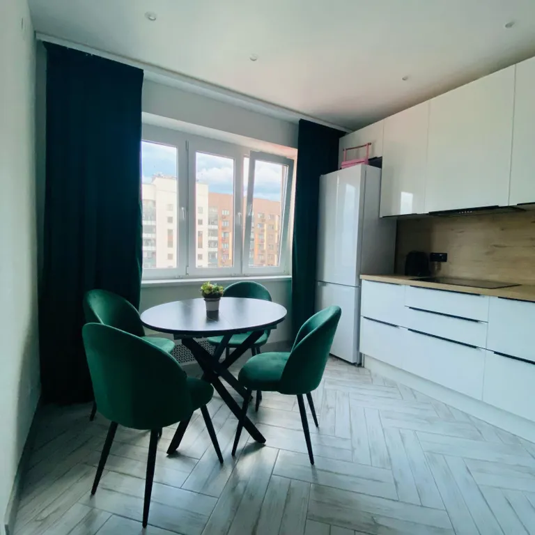 Двухкомнатная квартира с балконом