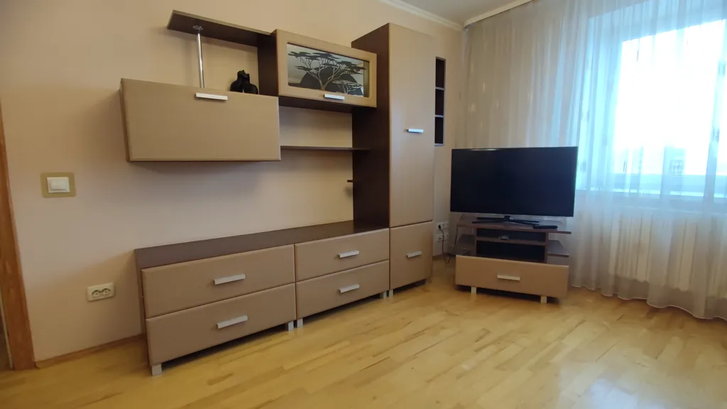 Уютная двушка в тихом районе