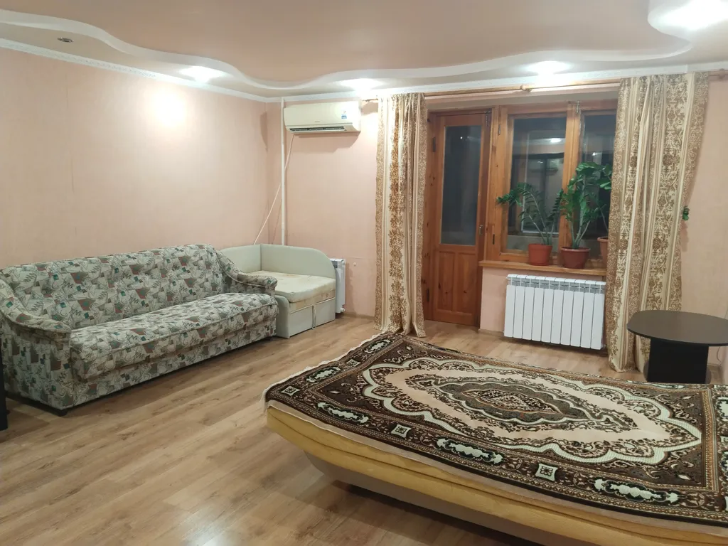 Уютная квартира — аренда посуточно в Евпатория