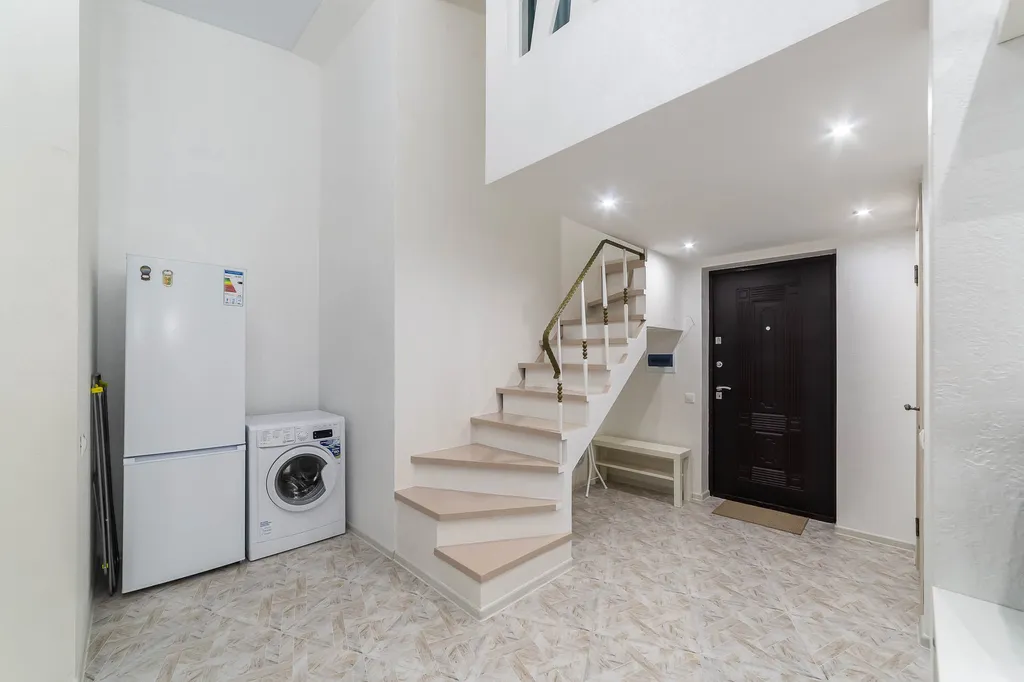 Двухуровневая квартира с видом на море и горы