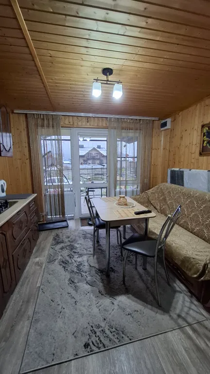 Уютный дом с видом на горы