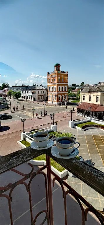 Квартира с 2 балконами, ПАРКОВОЧНЫМ местом и видом на водонапорную баш — аренда посуточно в Муром