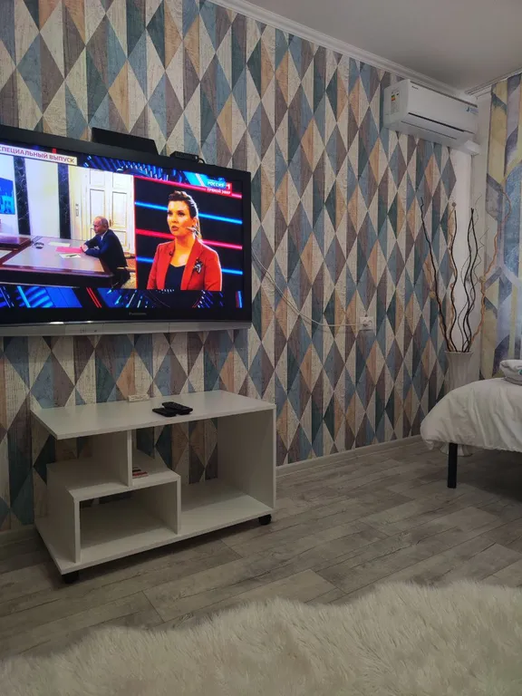 Двухкомнатная квартира рядом с Волгой