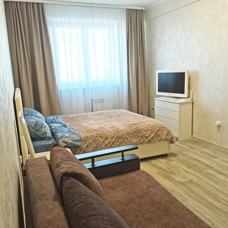 Уютная квартира рядом с парком Волна