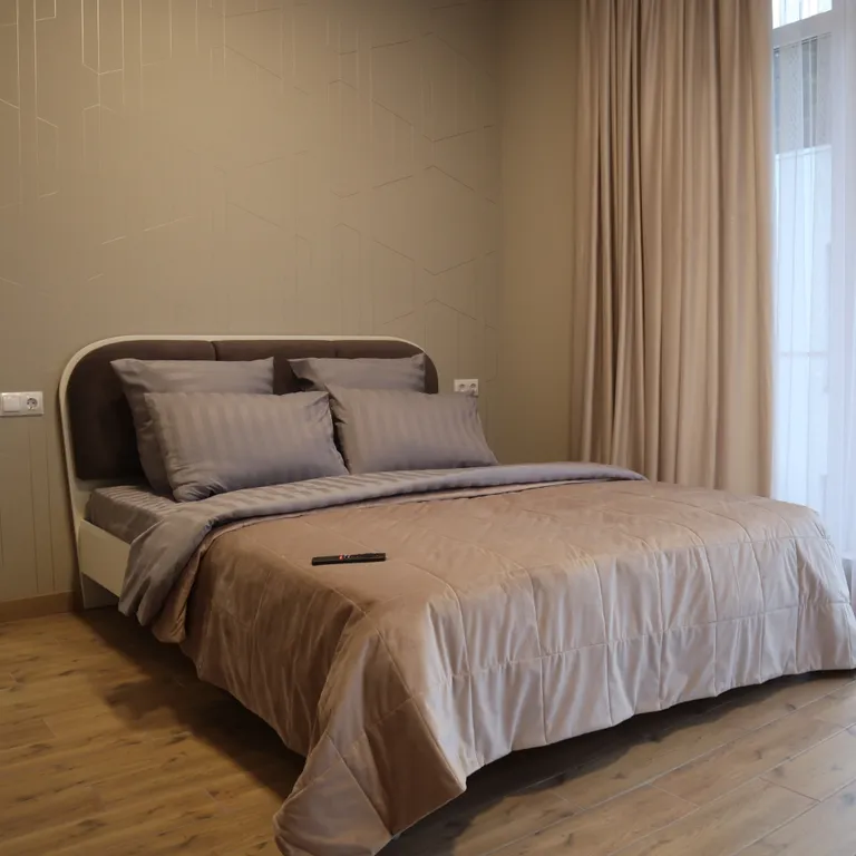 Новый дом с бамбуковой рощей