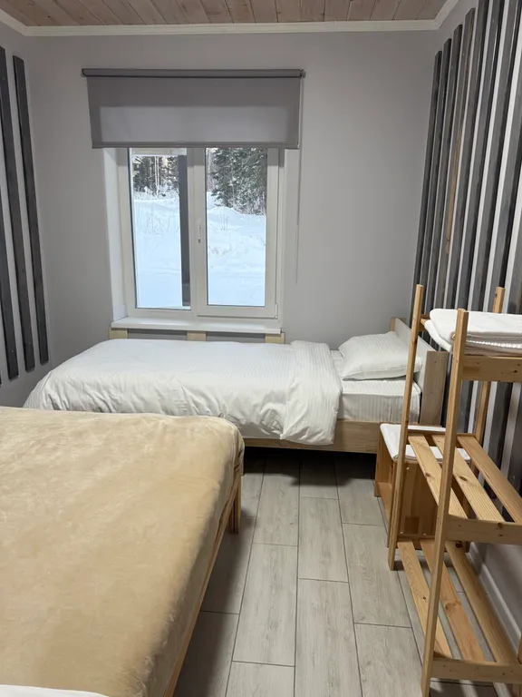 Новый дом в Геше на 1 линии по дороге на сектор Б