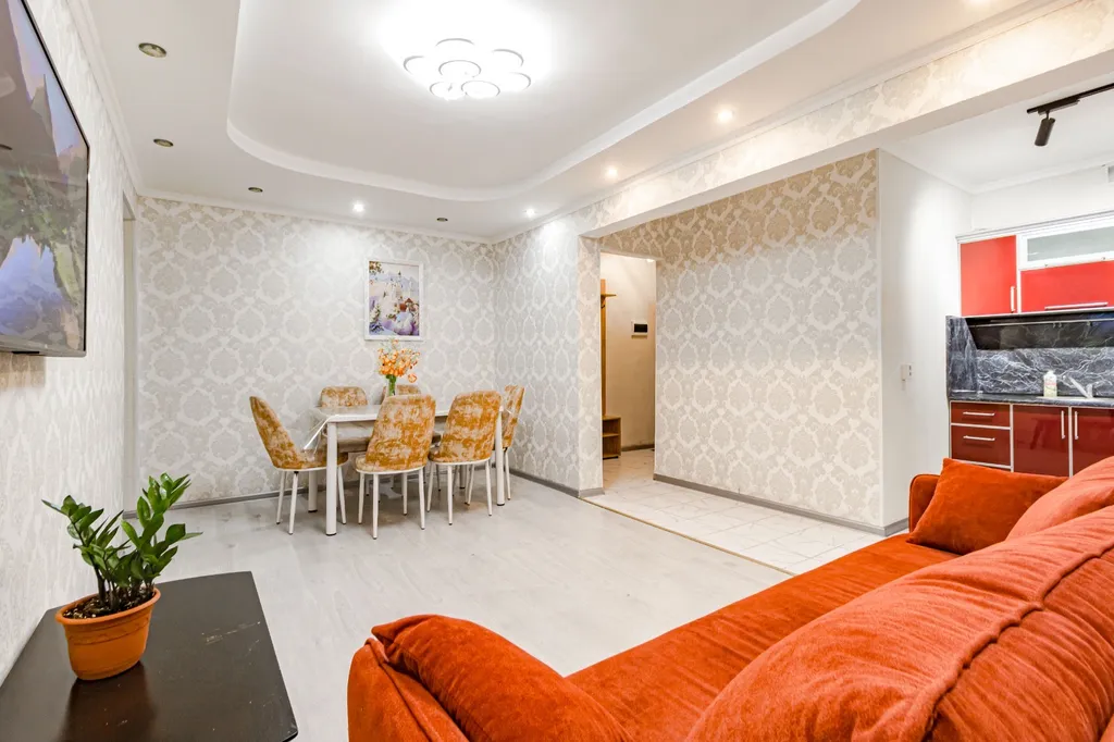 Трешка рядом с вокзалом