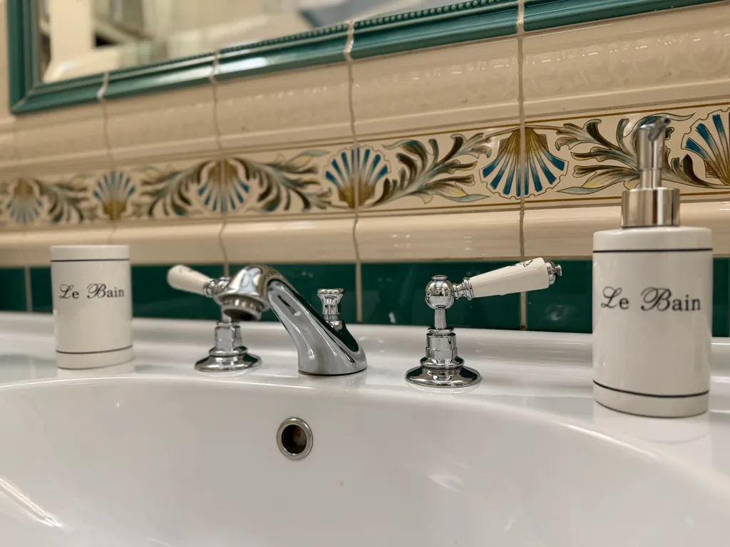 Квартира 3-комнатная Квартира — Санкт-Петербург