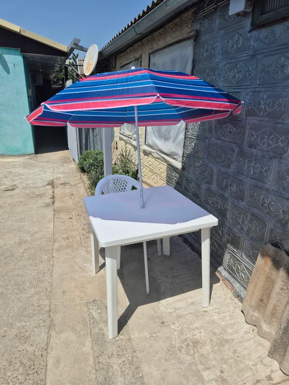 Уютный домик возле Азовского моря в спальном районе