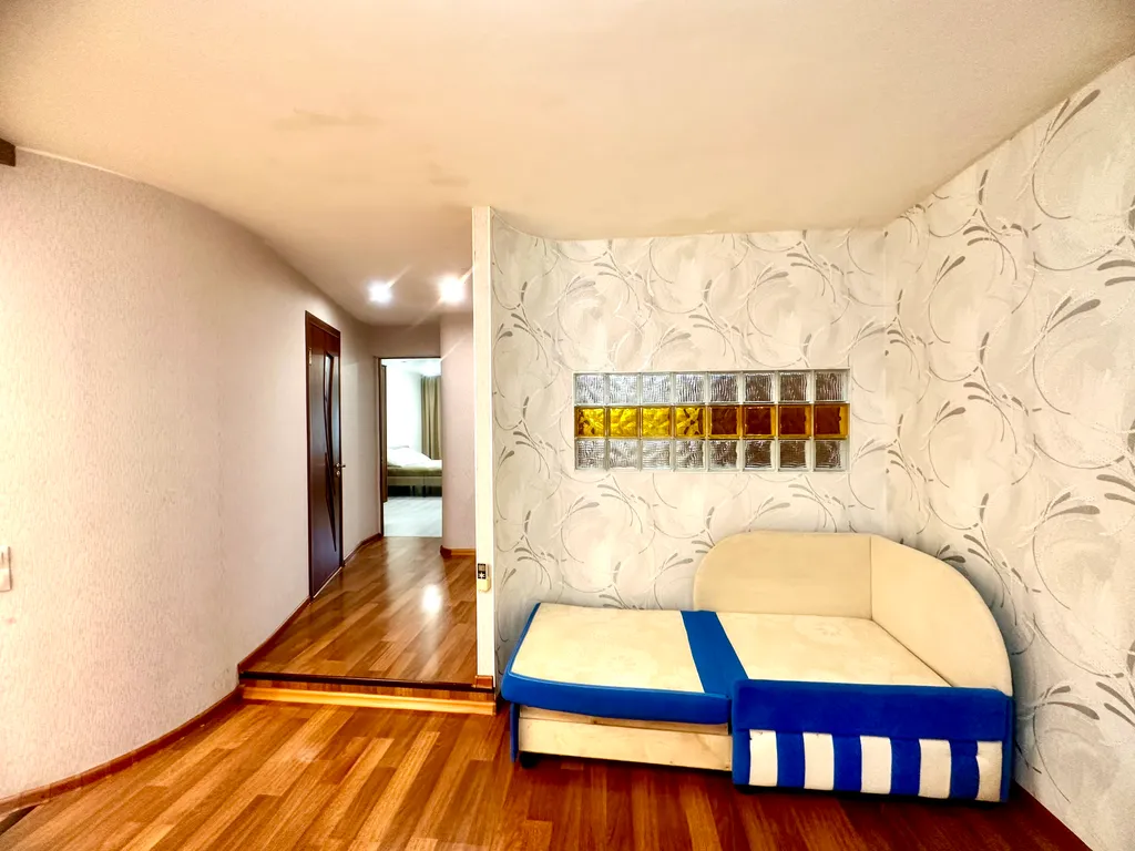 Комфортная квартира с Большой Гостиной