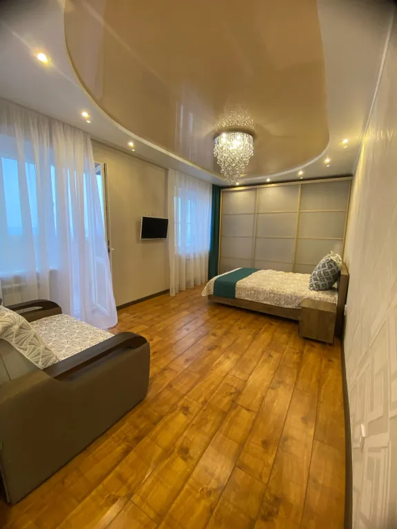 Уютная квартиpa в центрe города с прекрасным вечерним видом на город