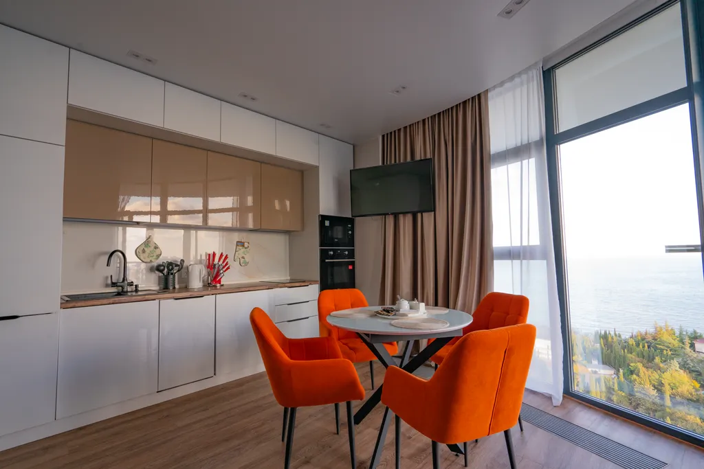 Дизайнерские апартаменты LS-LUX-ORANGE в ЖК Крымская Резиденция