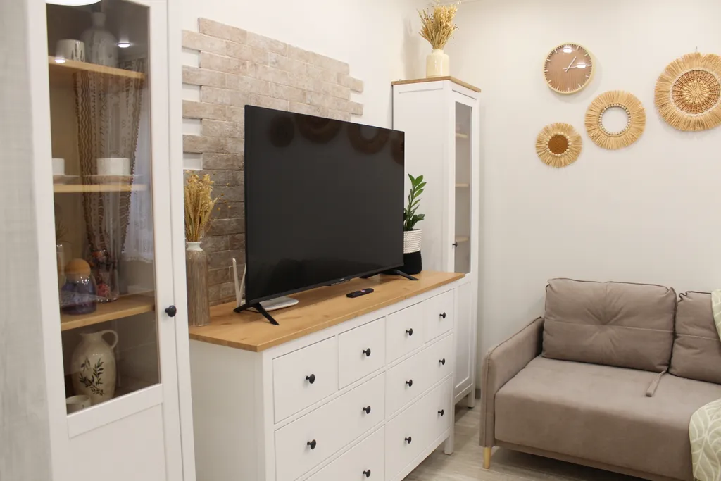 Апартамент Сканди с балконом и отдельной спальней