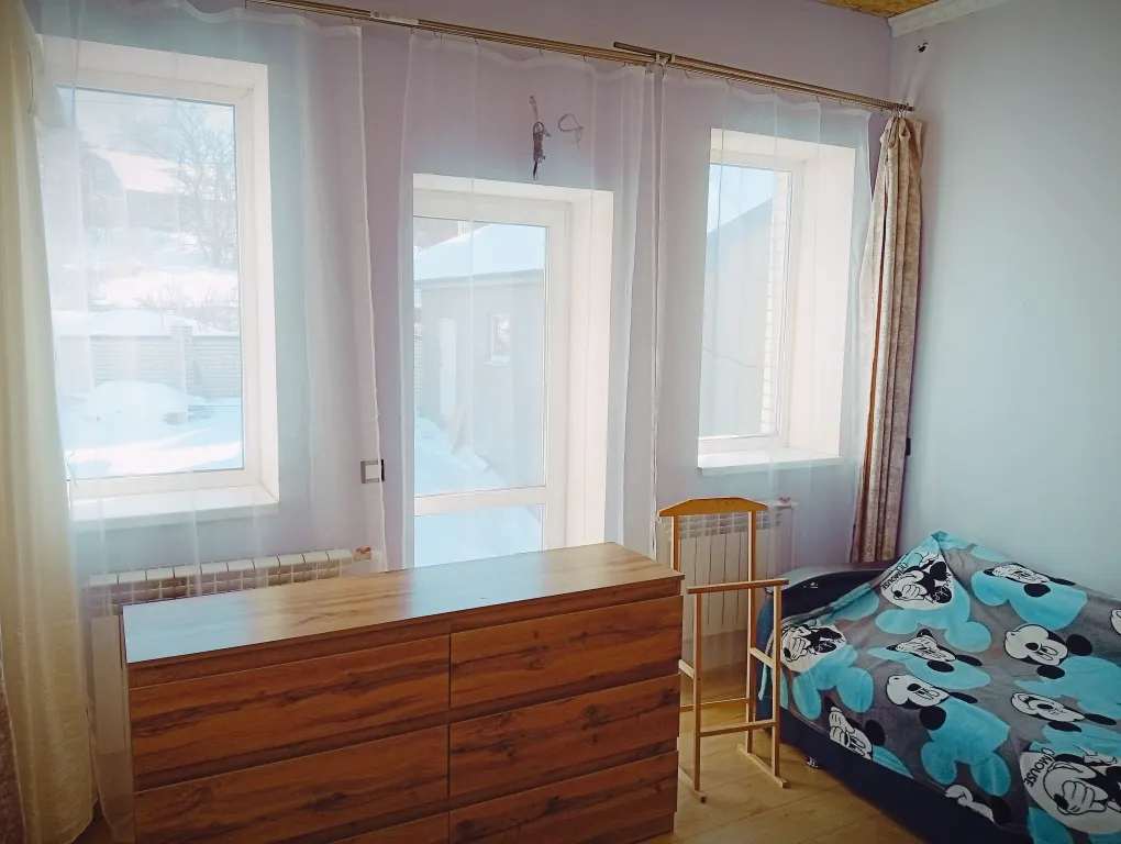 8-комнатный Дом