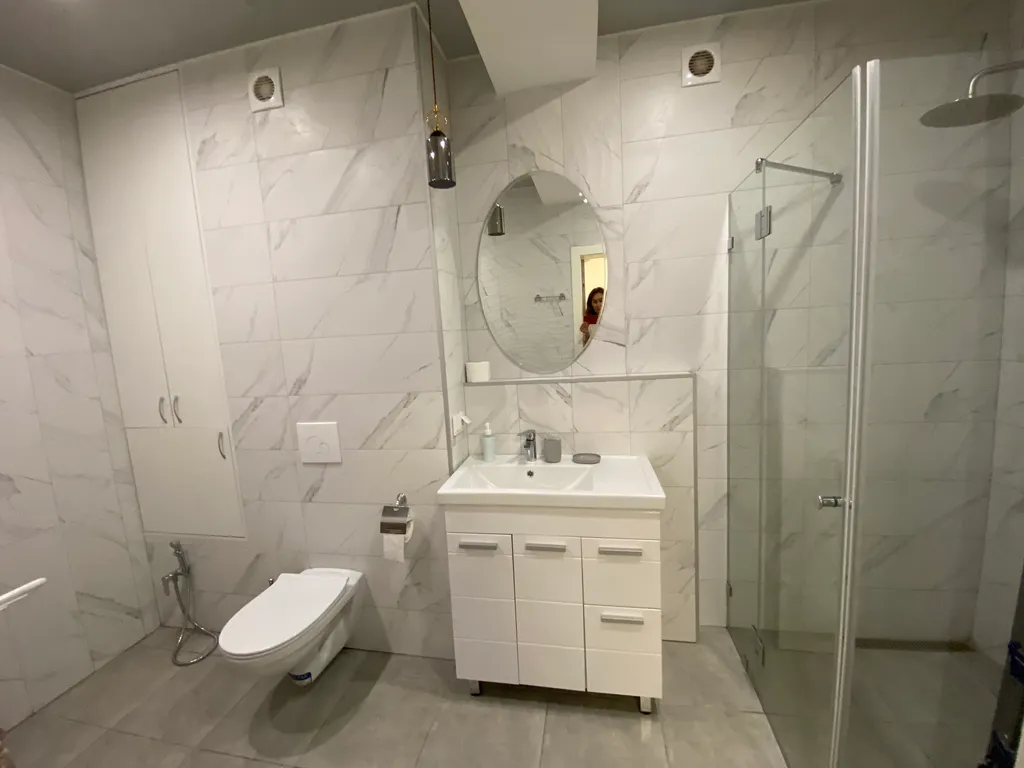 Трёхкомнатная квартира в центре с новым ремонтом