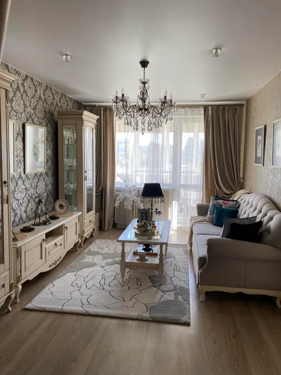 Сдаются 2 комнаты в Красивой 3-х комнатной квартире