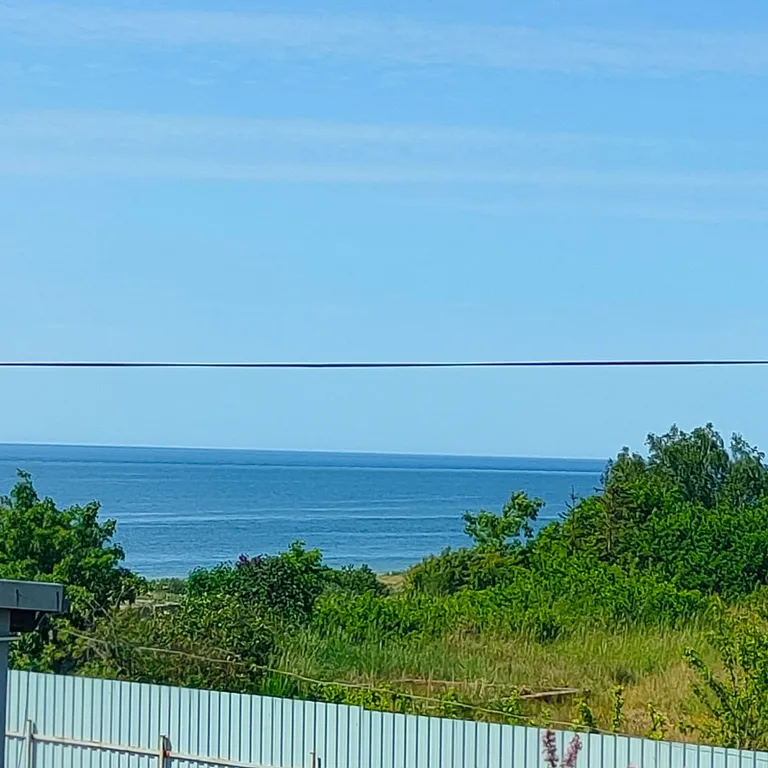 Таунхаус на 2 квартиры около моря