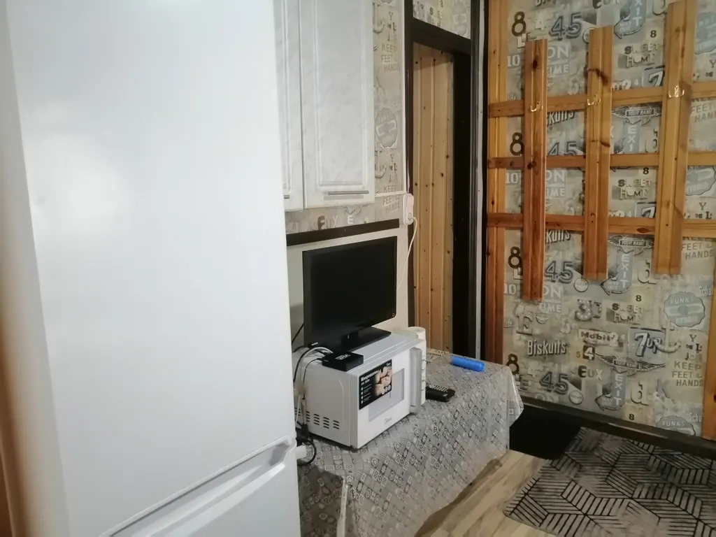 Дом с баней, бильярдом и бассейном