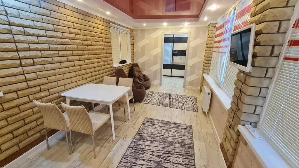 Домик в городе