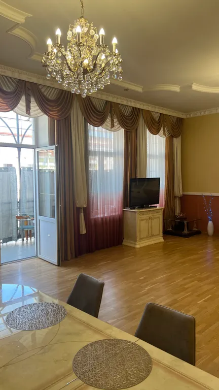 Двухэтажная квартира в самом центре города