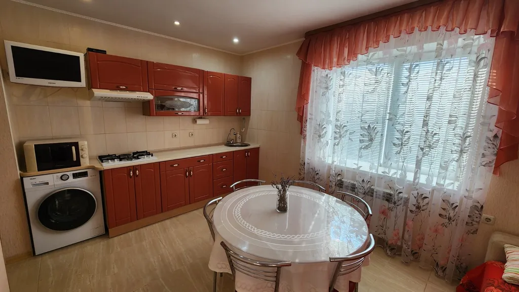 4-комнатный Дом