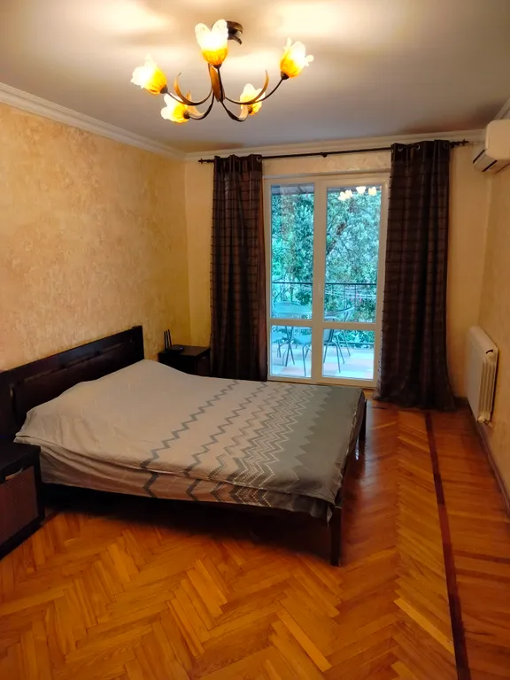 Двухкомнатная квартира с открытым балконом