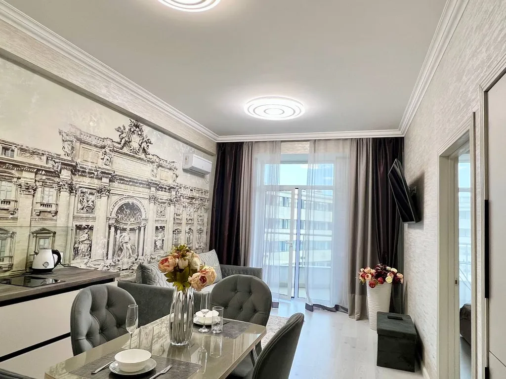 1-комнатная квартира в ЖК Лувр с видом на море и горы