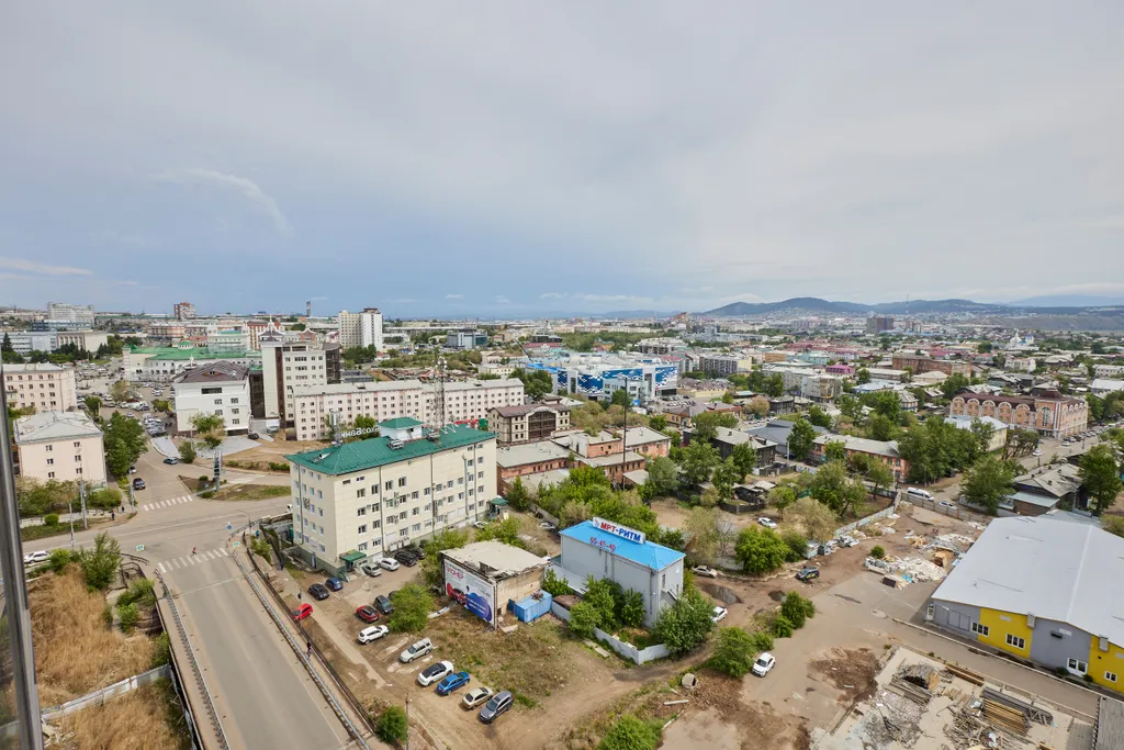 Евродвушка на высоком этаже с красивым видом