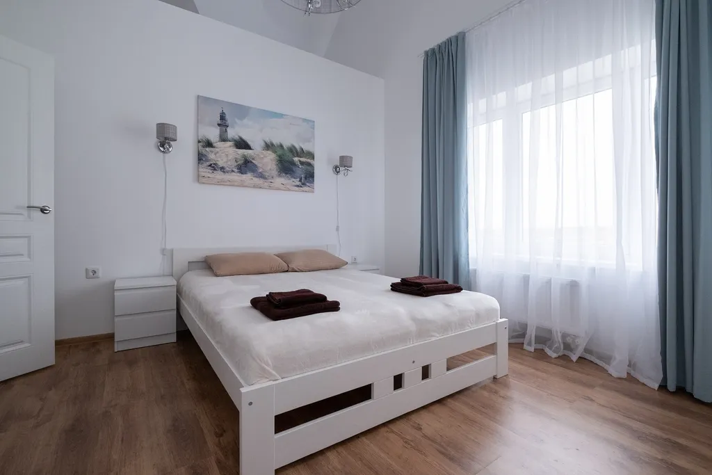 Трёхкомнатные двухуровневые апартаменты 163