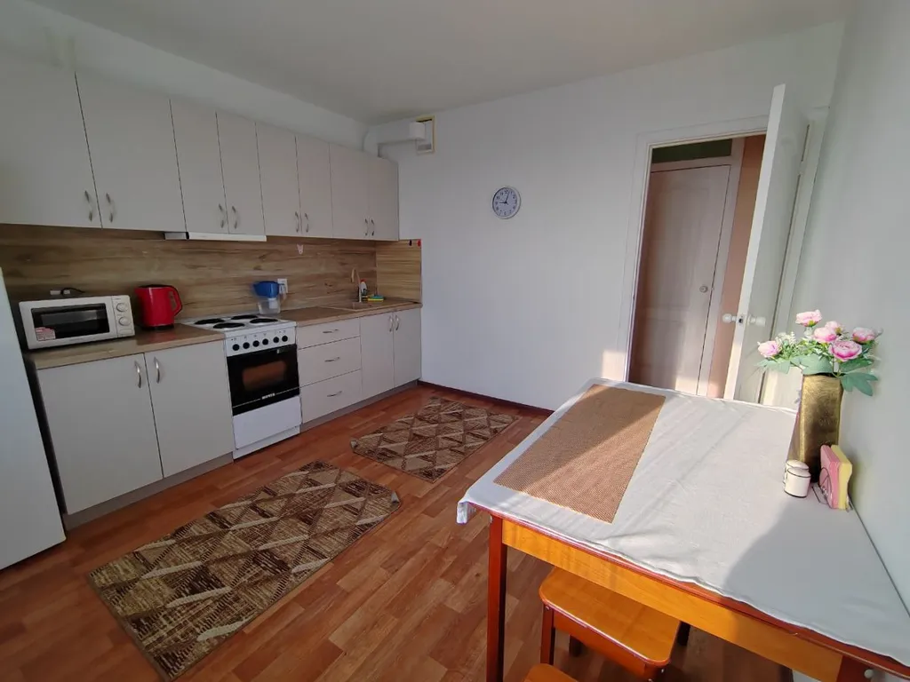 Хорошая двушка, с шикарным вечерним видом на весь город