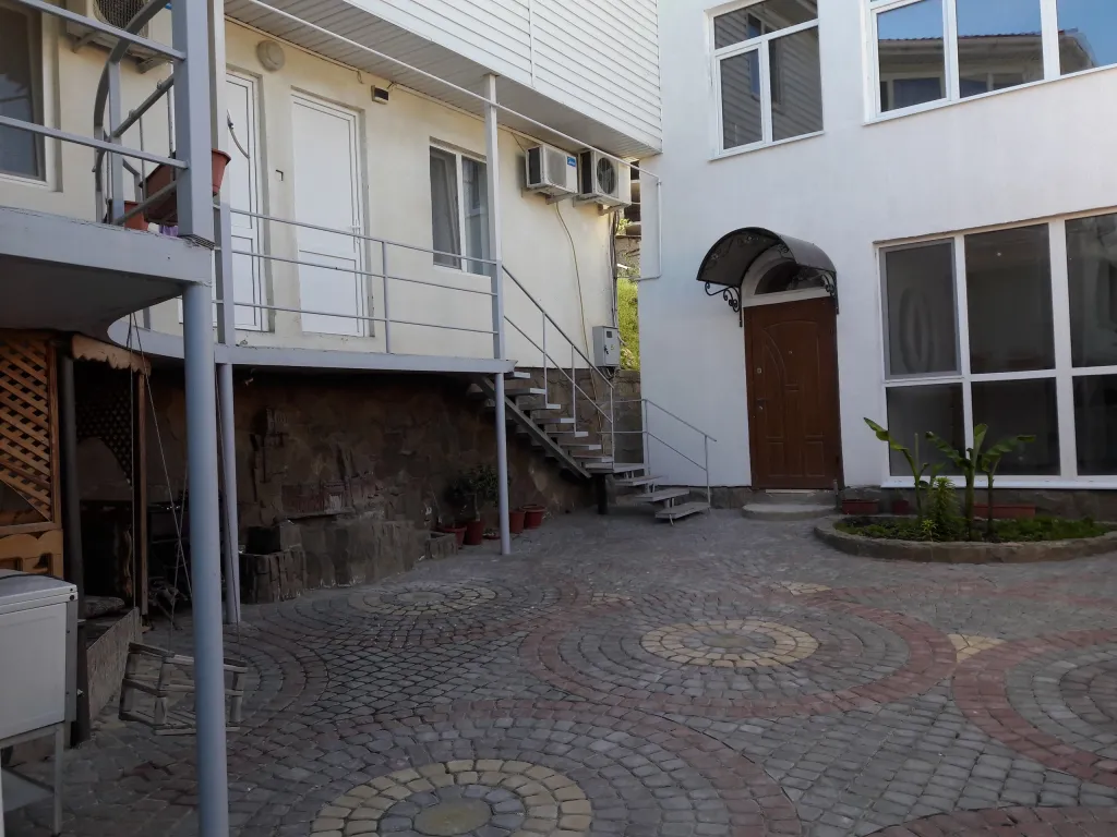 Коттедж Уютный коттедж с видом на горы — Судак