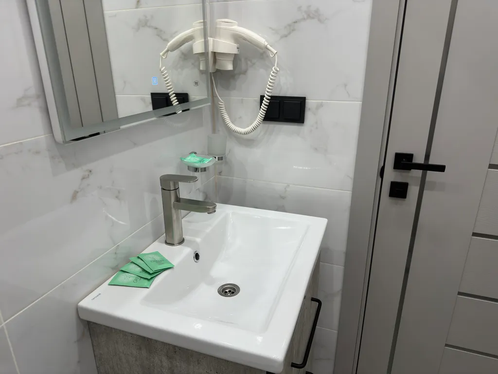 Уютный апартамент-студия с видом на озеро