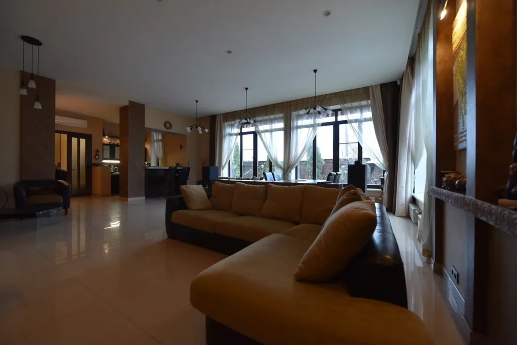 Коттедж 3-х этажный