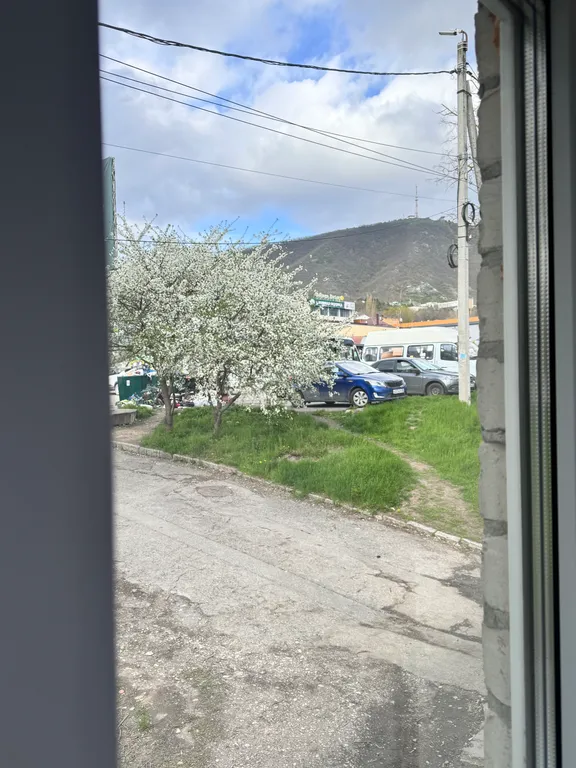 Двушка на Верхнем рынке
