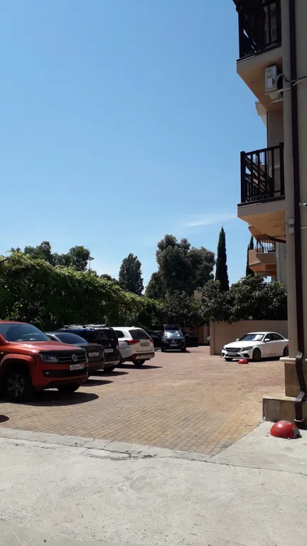 Квартира Квартира Студия Солнечная — Сириус