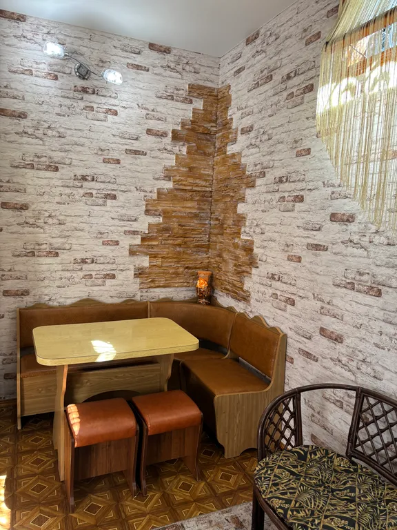 Коттедж с двориком