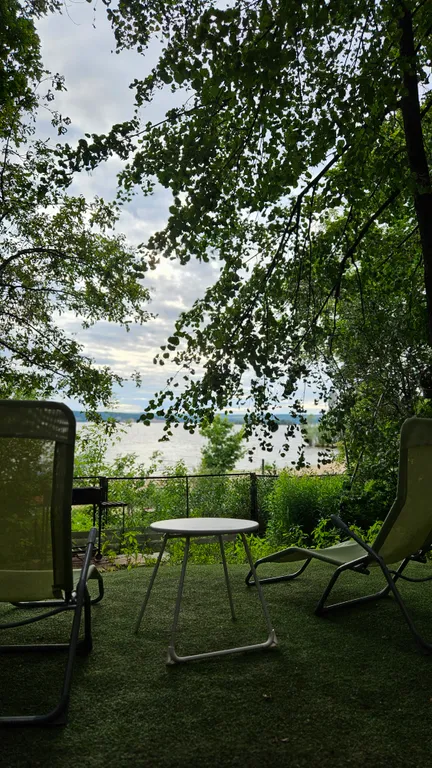 Семейный дом на берегу реки Волга с шикарными видом и пляжем