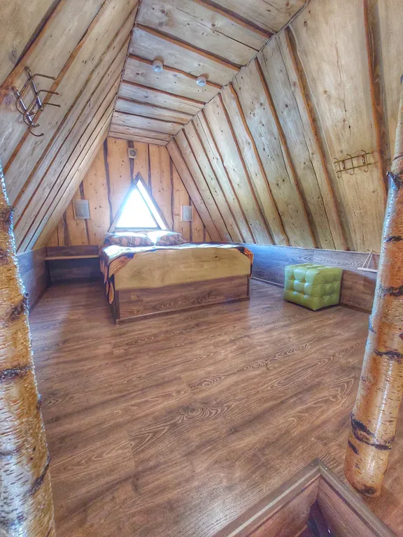 «Шале у Озера 2»