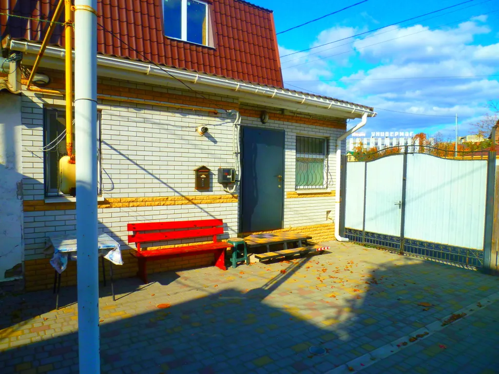 Двухкомнатная просторная квартира у моря в центре Бердянска