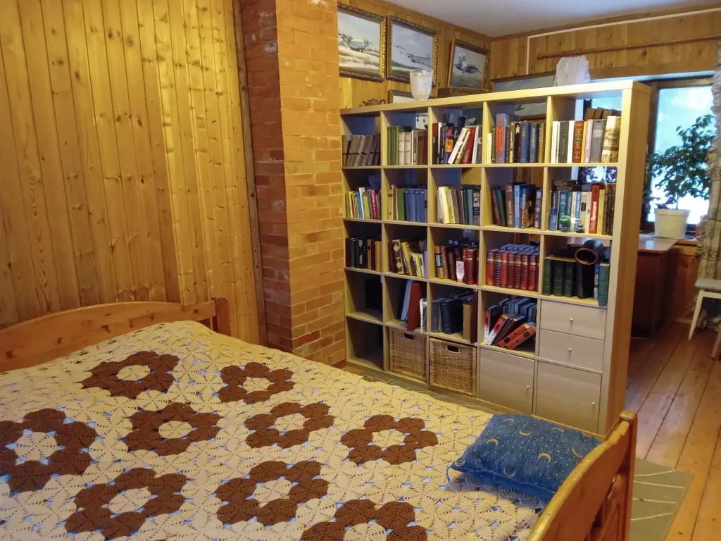 Дом на большом лесном участке