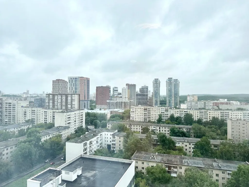 Яркая квартира со всеми удобствами