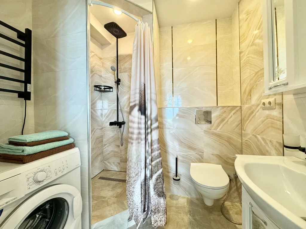 Двухкомнатная квартира с прямым видом на море