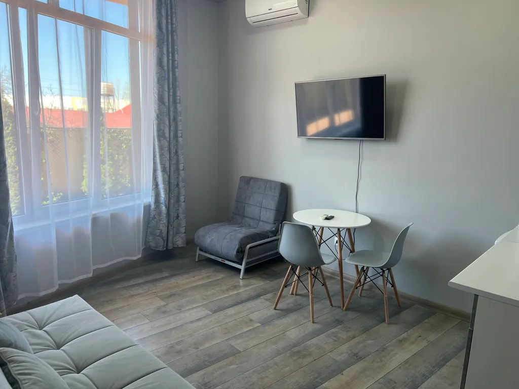 Квартира Квартира Небольшая уютна студия 94 — Сириус