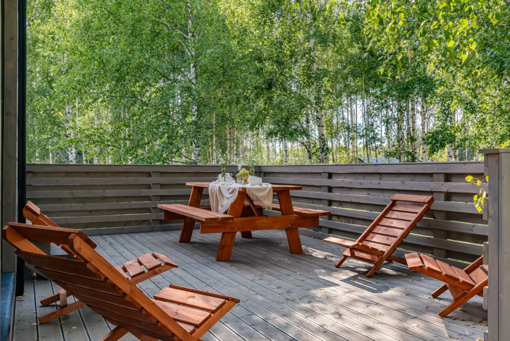 Альпийский - дом с костровой чашей и колонкой Алиса