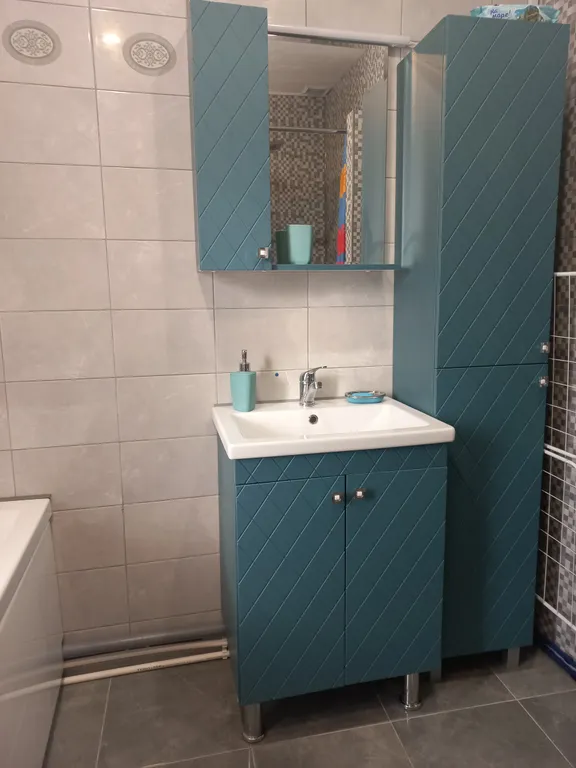 У реки Волга