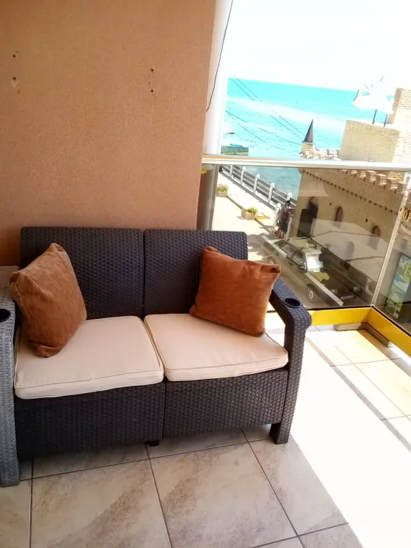 Апартаменты на самом берегу моря